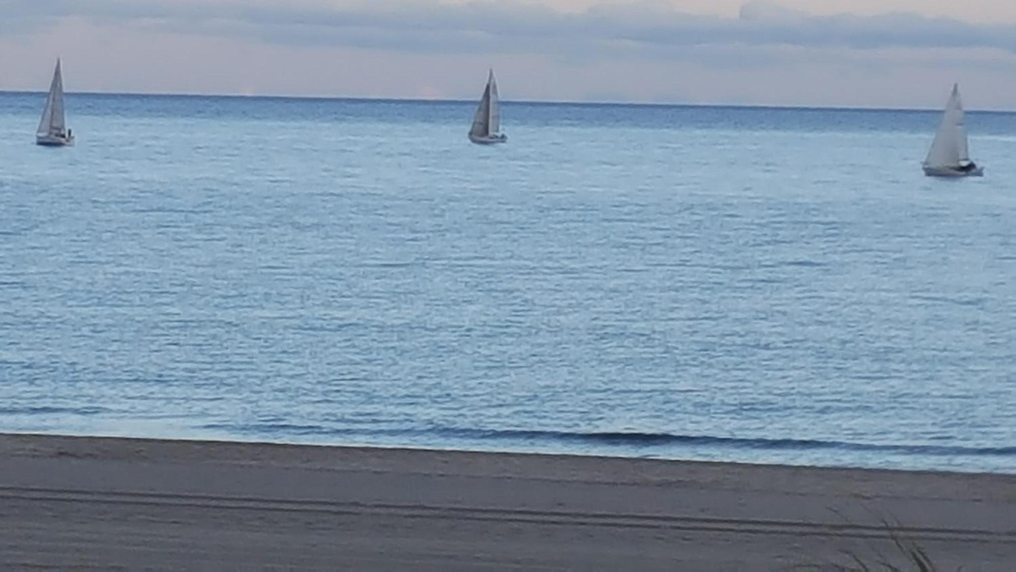 Chambres D'Hotes Un Ete Sans Fin A 50 M De La Plage A Canet Plage 外观 照片
